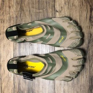 Vibram Fiver Finger Shoes